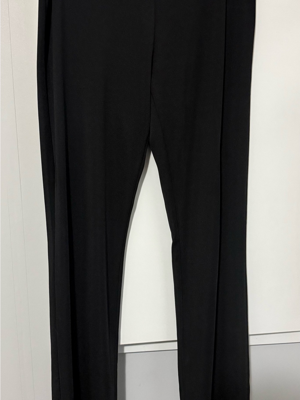 105. Reebok Black Women's Pants Medium - Picture 1 of 8
